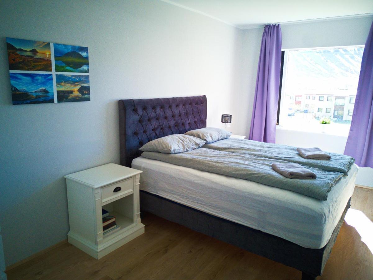 Apartment With Amazing Mountain View Bolungarvík المظهر الخارجي الصورة